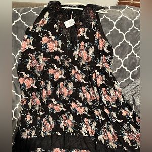 Torrid skater maxi dress black with beautiful flowers all over with lace accents